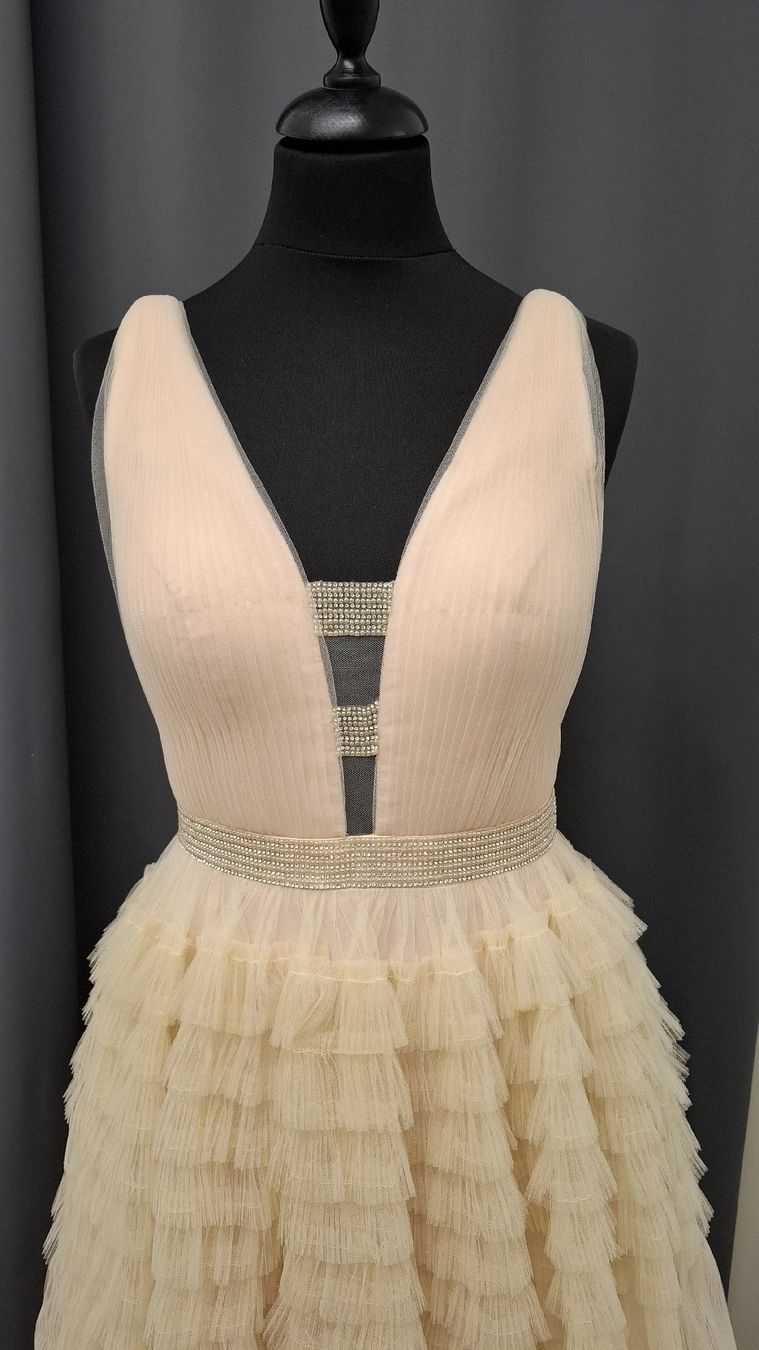 Vestiti: Wunderschönes Abendkleid / Ballkleid, Tüll – Nuovo (secondo la descrizione) da Uster venduto da VMT. 1