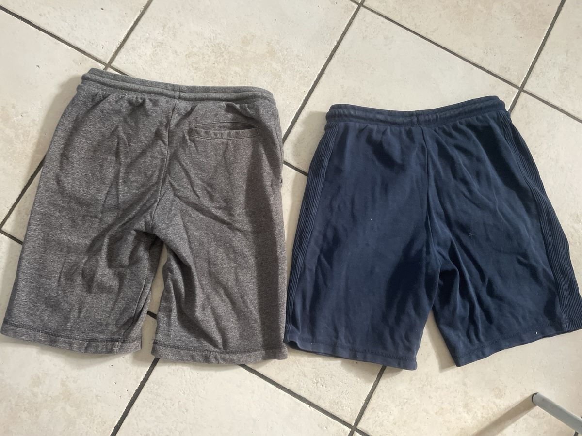 C&A Pantaloni: 2 C&A Sommer Shorts, Grösse 152 – Usato da Obergerlafingen venduto da cabo4 1