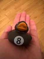 Coole Sammler Gummiente 🎱 - Acht-Ball-Motiv
