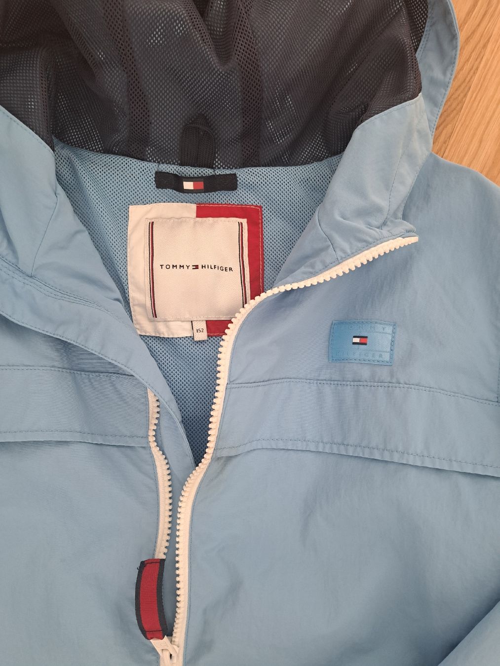 Tommy Hilfiger Jacken: Tommy Hilfiger Jacke hellblau 152 – Gebraucht aus bazenheid von salerno007 4