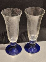 2 Gläser mit blauem Fuss – signiert Villeroy & Boch
