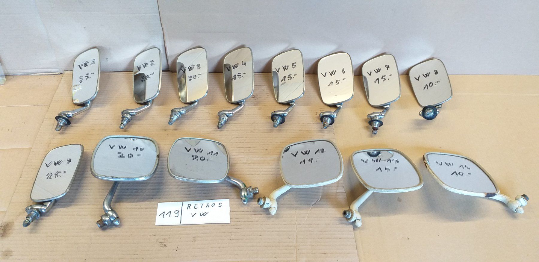 Tutti pezzi di ricambio auto: RETROVISEURS VOITURES OLDTIMER 1 Pc. A CHOIX sur env. 35 Pc. – Usato da cortébert venduto da rlv 4