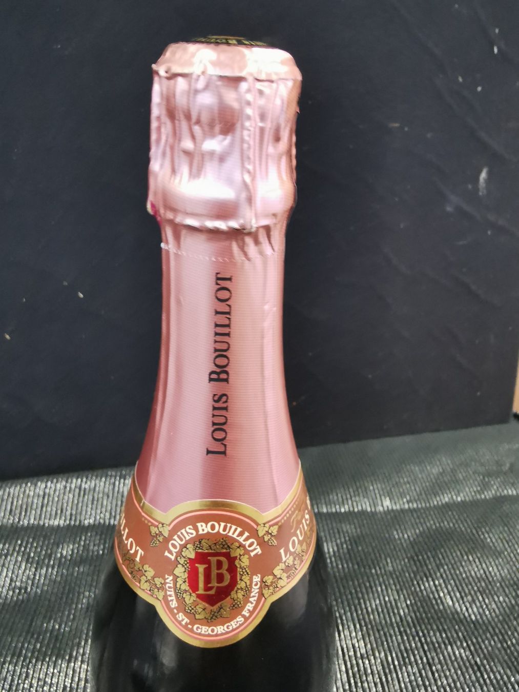 Bevande alcoliche: LOUIS BOUILLOT ROSÉ – Usato da Genève venduto da Leboucheoreilles 1