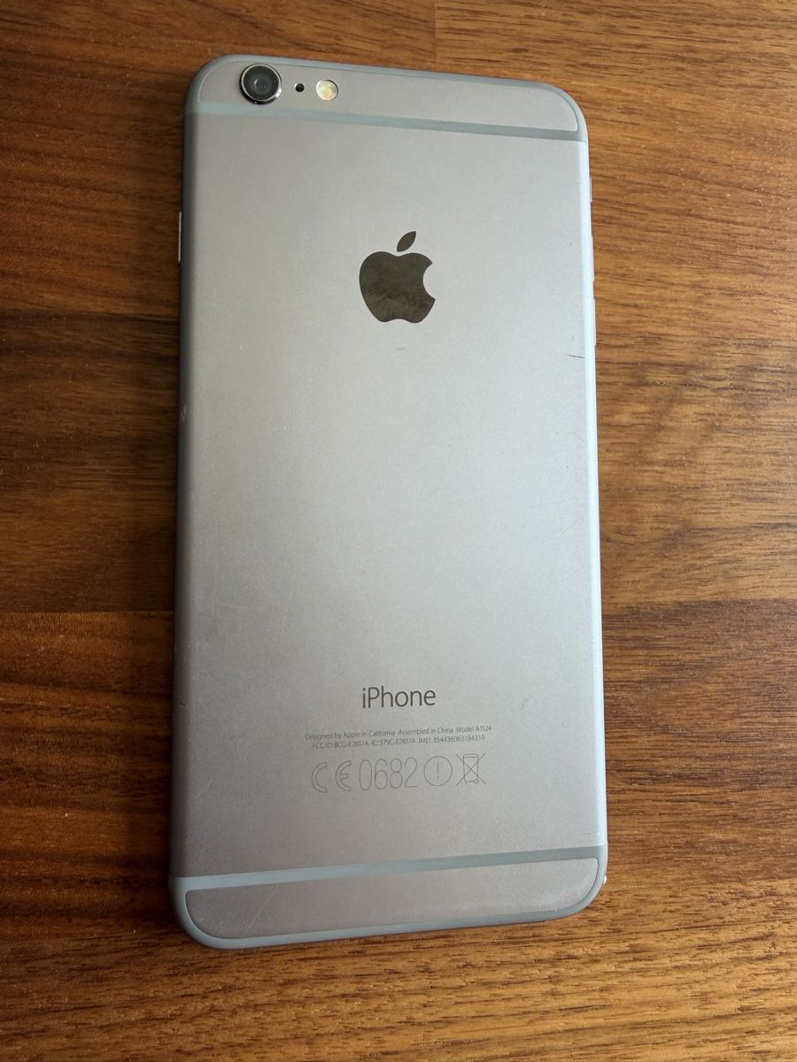 Apple Portables: iPhone 6 Plus - 64GB - Spacegray – Défectueux à Nidau par feierabend_verkauf 1
