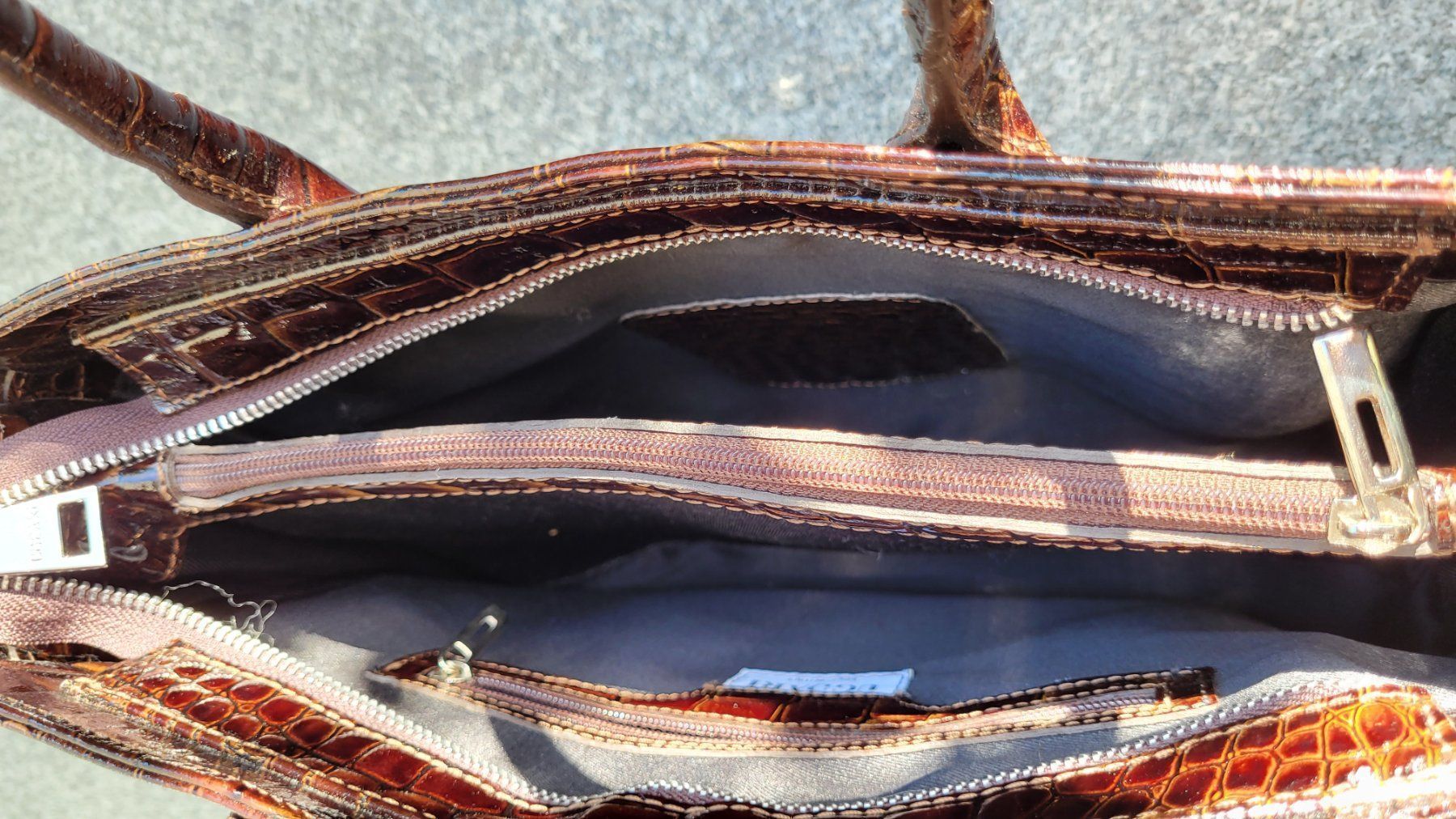 Taschen für Damen: Tasche Lackleder Dunkelbraun – Neu (gemäss Beschreibung) aus Oberweningen von kvo_r5ws 3