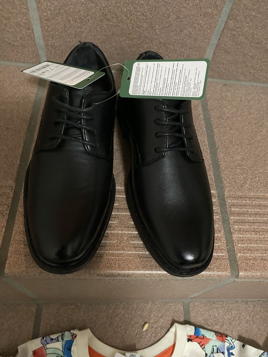 Schuhe für Jungen: Festliche Schuhe 32 neu Ottimo – Neu (gemäss Beschreibung) aus Amriswil von samettigerli