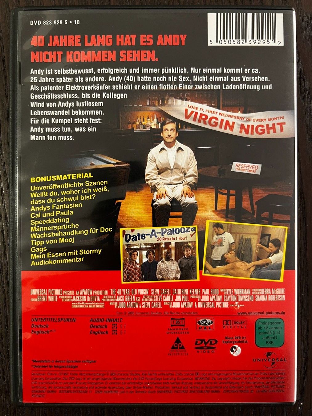 Tutti i DVDs: Jungfau 40, männlich, sucht... – Usato da Zürich venduto da FilmFreunde 1
