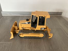 Catapiller neu kostet er 30 Fr