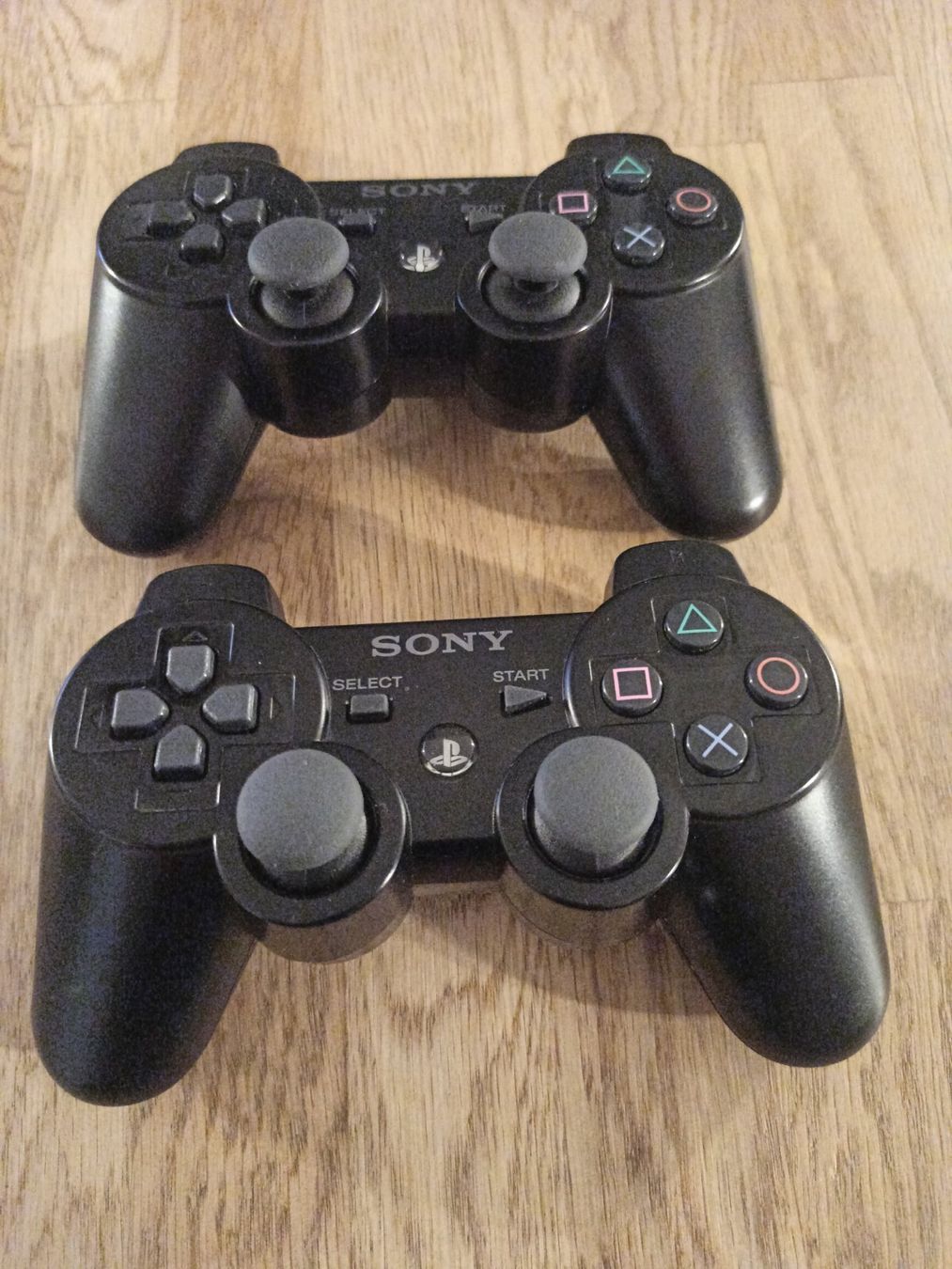 Controller: 2x Original Sony Controller PS3 Set – Gebraucht aus Oberweningen von mar_87mx 1