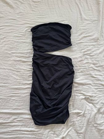 Vestito corto nero 