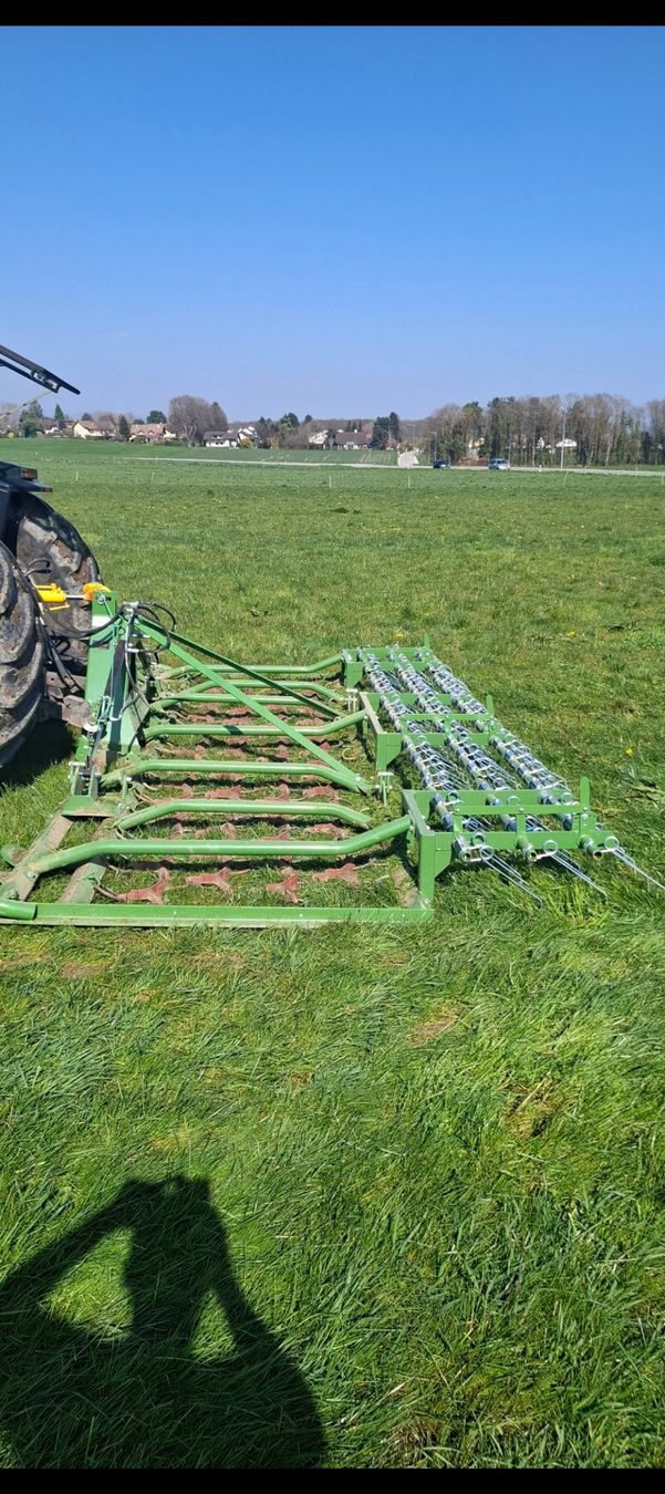 Tutte le macchine: Herse à prairie – Nuovo (secondo la descrizione) da Burtigny venduto da Kienermecanique