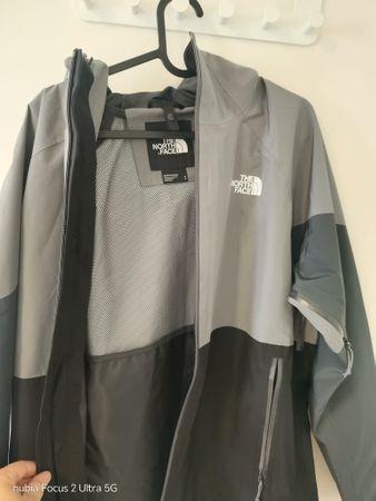 The North Face Jacket size M grey/black condition perfect