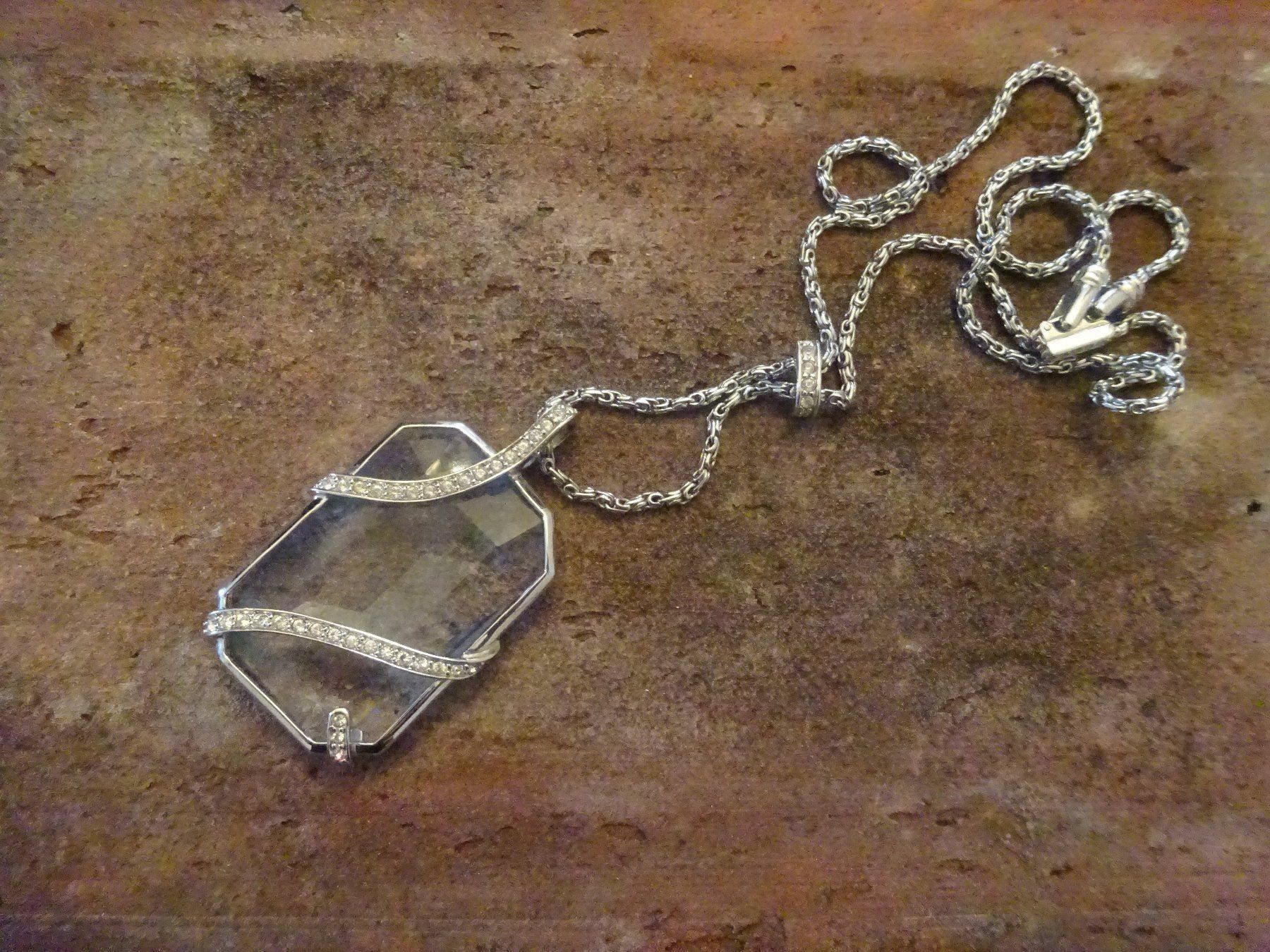 Catenine: Kette hellblauer Kristall / SWAROVSKI – Usato da Esslingen venduto da FetteSchnecke