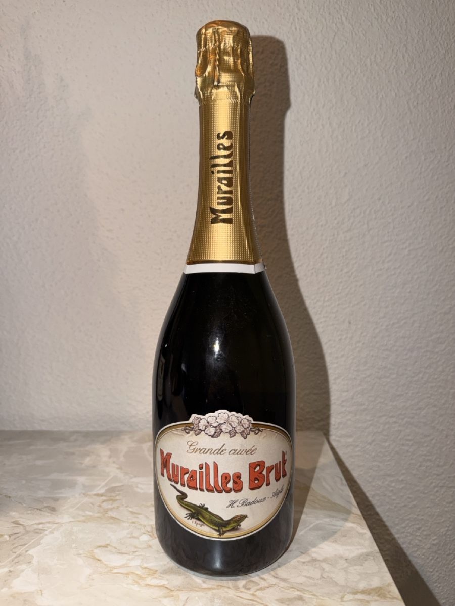 Vino: Bouteille de Muraille Brut – Nuovo e nell'imballaggio originale da Grenchen venduto da 24.07LD