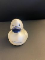 **TOP** Lufthansa First Class Terminal Badeente