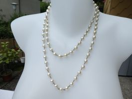 Lange Vintage Perlen-Kette, 50er Jahre, 108cm
