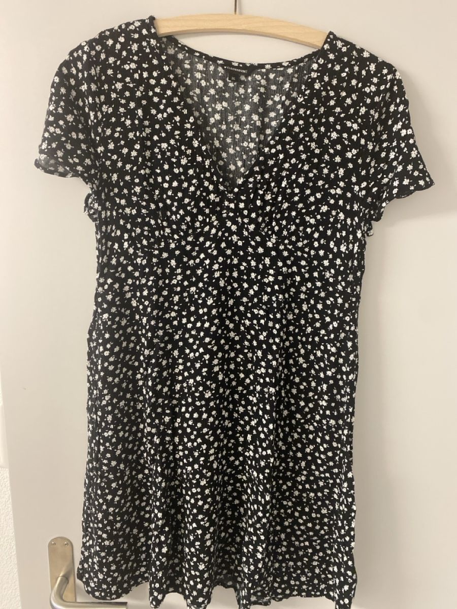 C&A Vestiti & Gonne: Kleid Sommer Clockhouse Gr.36 – Usato da Baar venduto da kamasija