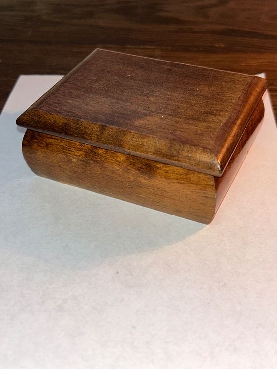 Petite Boite Vintage Avec Verres Optique - Accessoire Déco Unique Et Charmant