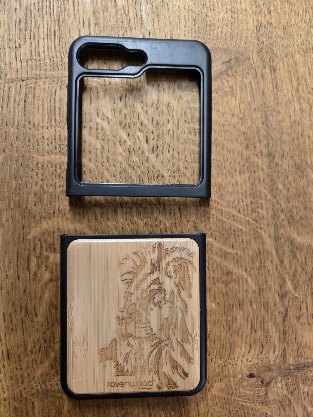 Avenwood Cover & Protezioni schermo: Schutzhülle aus Holz – Usato da Herzogenbuchsee venduto da bema66