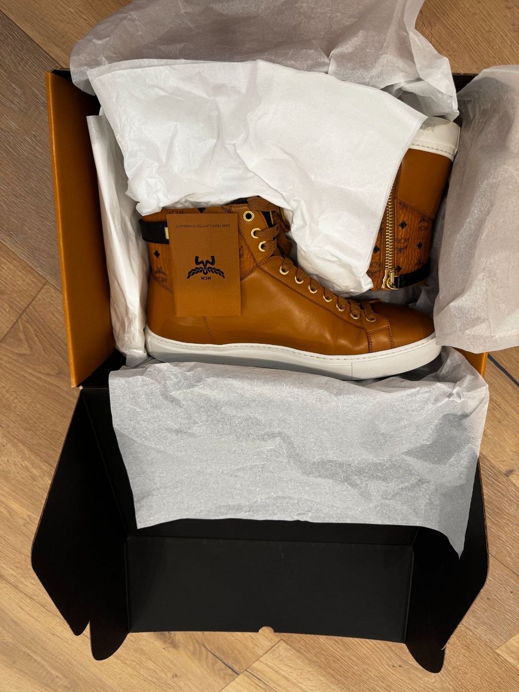 Mcm Herrenschuhe: Original MCM Hightop Sneakers 44 – Gebraucht aus Wangen SZ von Rol_20 1