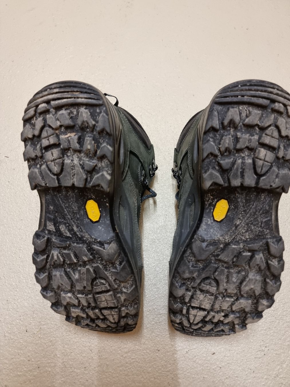 Lowa Damenschuhe: LOWA Renegade – Gebraucht aus Einsiedeln von HabaschCH 2