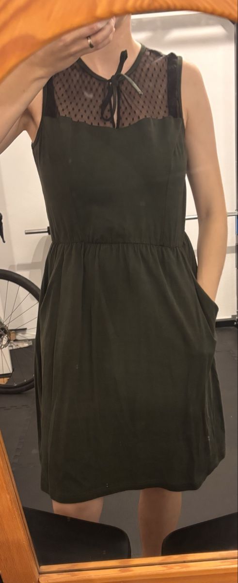 Kleider: dunkelgrünes Kleid S – Gebraucht aus Mols von Sangi55 2