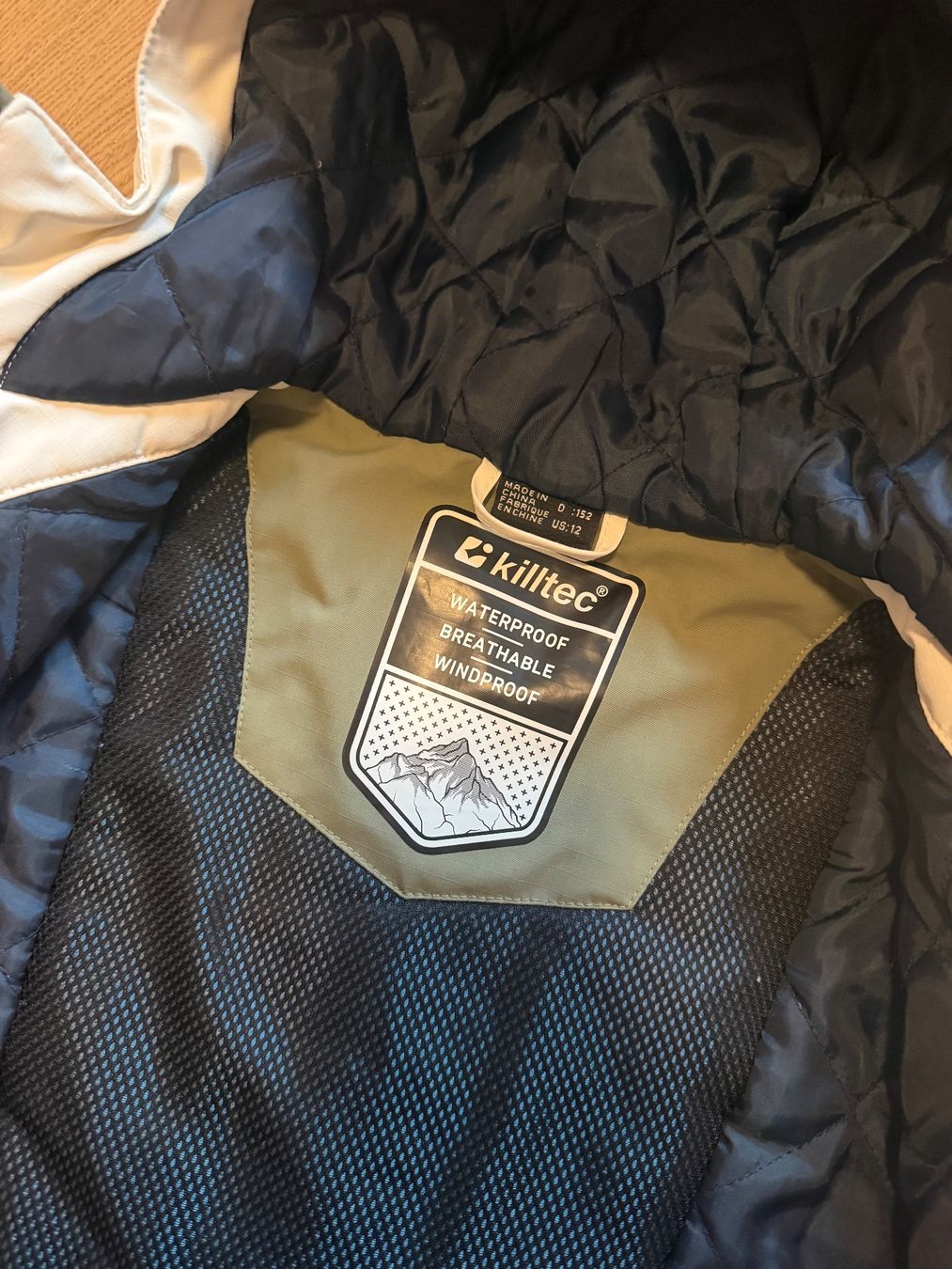 Completi: Gr.152 Killtech + Reima Skianzug – Usato da Zufikon venduto da Ozumo 3