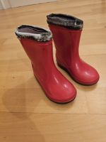 Rote Gummistiefel 22