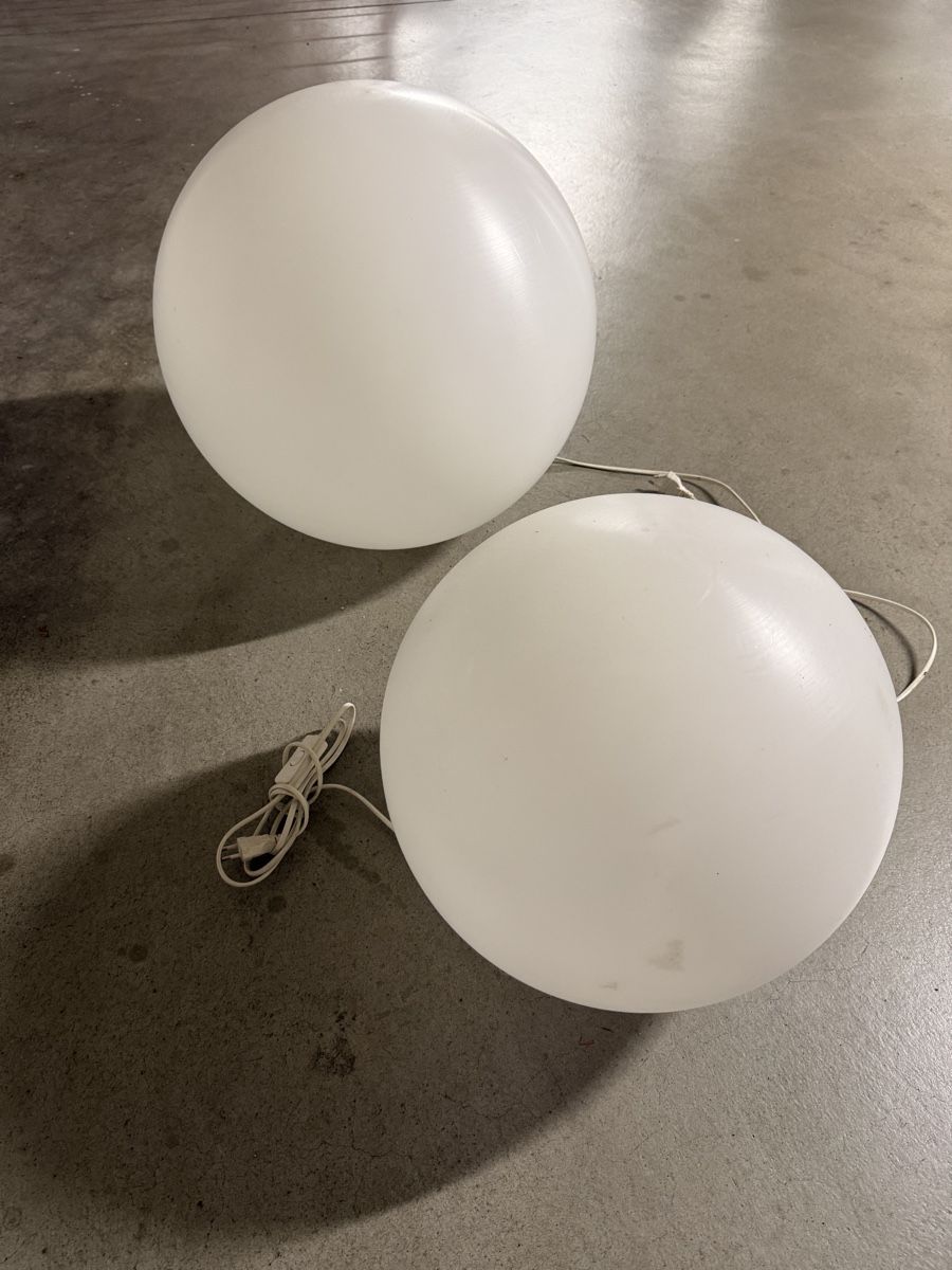 Lampen: 2 Bodenleuchten – Gebraucht aus Unterentfelden von BruceChanner