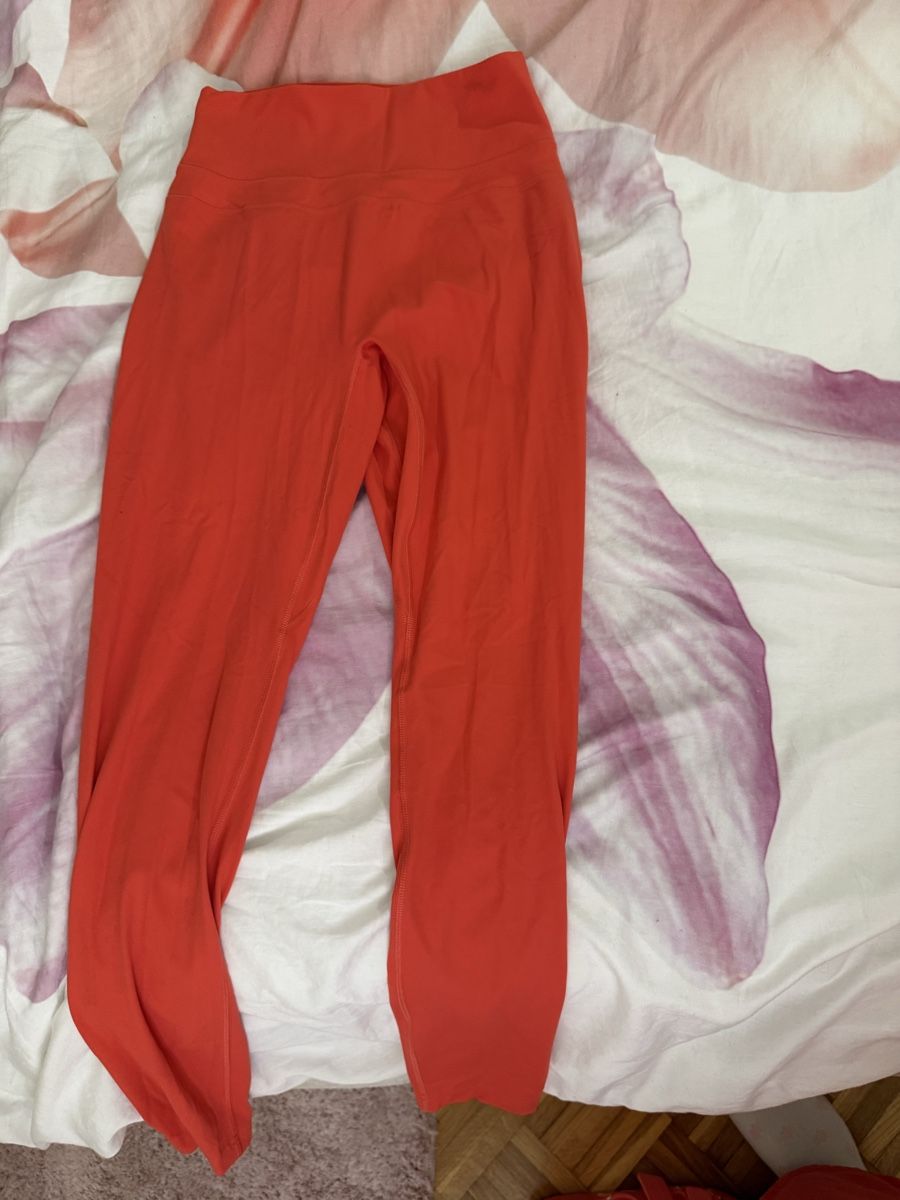 Gymshark Leggings: Legging GYMSHARK couleur corail  – Nuovo (secondo la descrizione) da Tolochenaz venduto da izz_7vdk