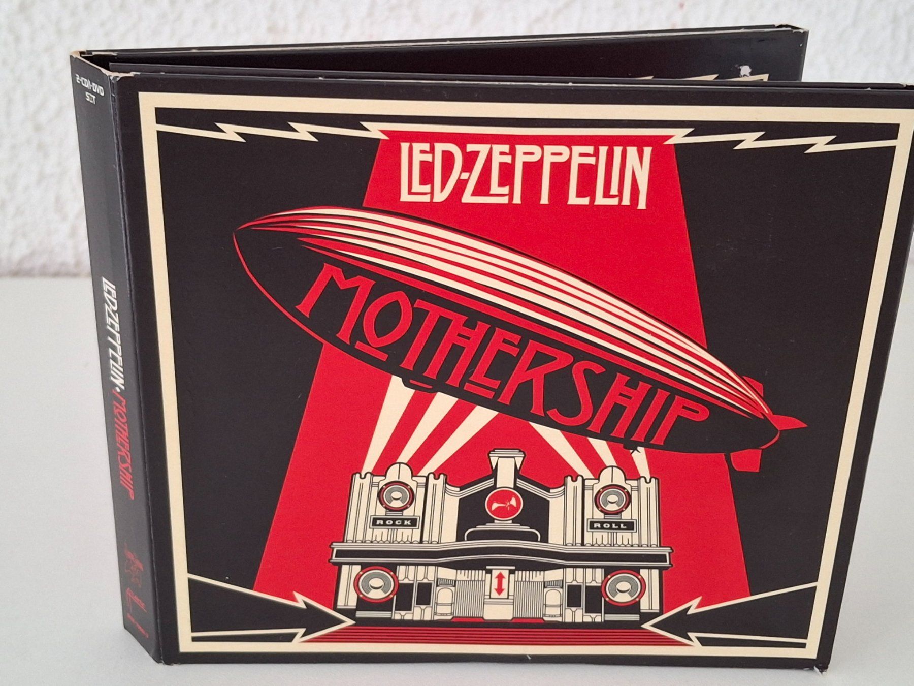CD: 2CD + DVD Led Zeppelin - Mothership! – Usato da Aarberg venduto da Jackup1