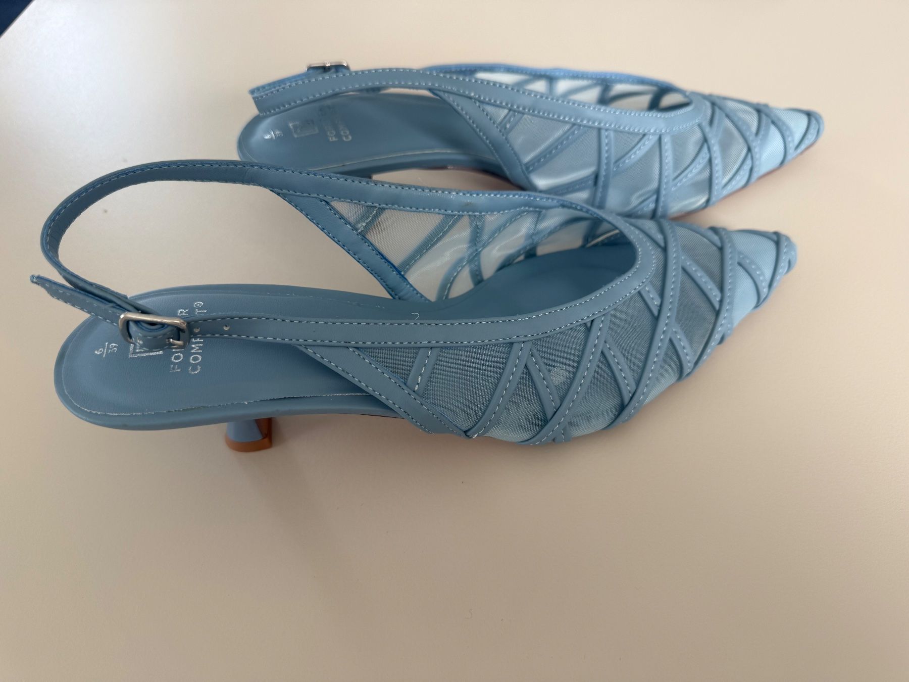 Scarpe da donna: Slingpumps hellblau Gr.39 ungetragen – Nuovo (secondo la descrizione) da Zollikon venduto da dorean 1