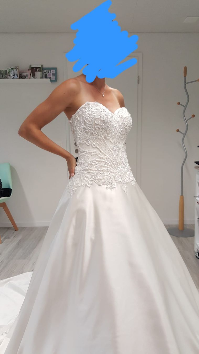 Vestiti: Hochzeitskleid Brautkleid Gr. 34 – Nuovo e nell'imballaggio originale da Sarmenstorf venduto da Bumae9 4