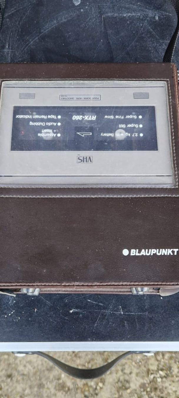 Registratori: Blaupunkt RTX-260 VHS Videorecorder – Usato da Niederlenz venduto da DaveDasWahnsinn