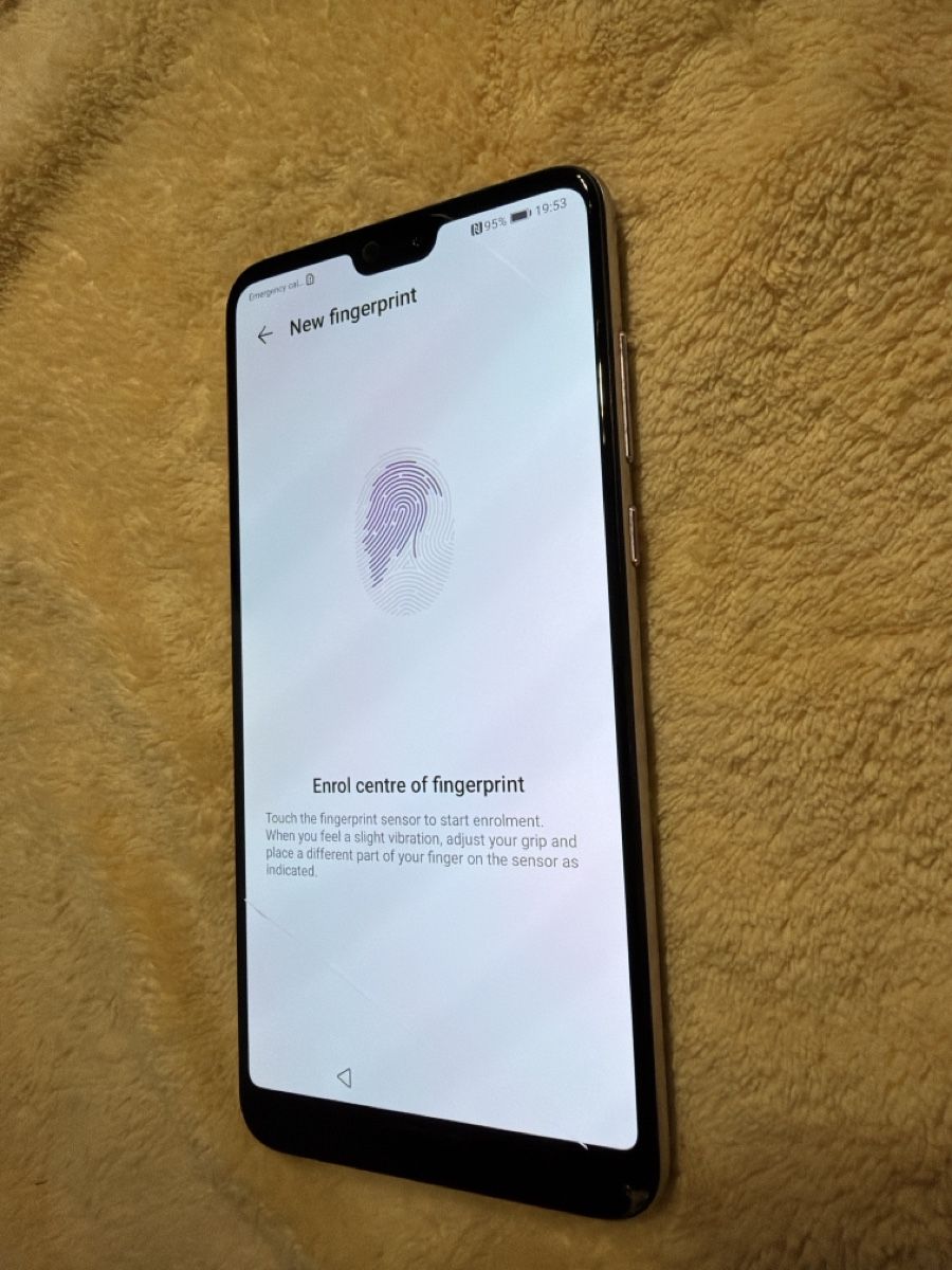 Huawei Telefoni cellulari / Smartphones: Huawei P20 Pro / 128Gb / – Usato da Arbon venduto da BaX_94 4
