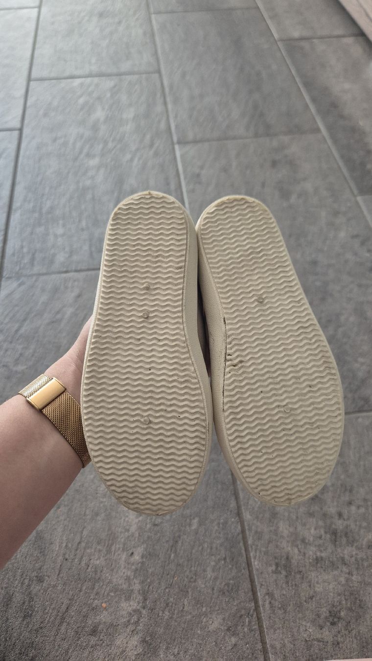 H&M Scarpe per ragazzi: Slip-on-Sneaker aus Mesh grösse 28 – Usato da Steinen venduto da I_nikita_I 3