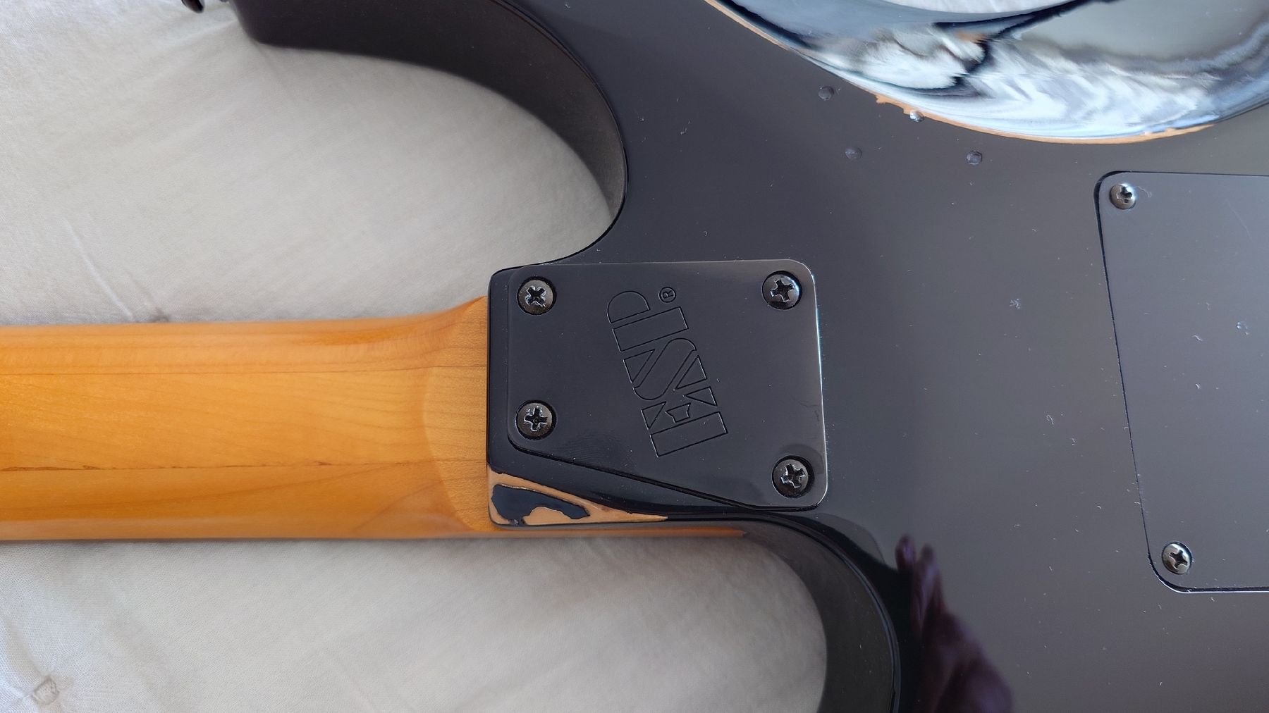 Strumenti musicali: ESP LTD KH-25 Distressed, limited edition – Usato da Zürich venduto da bab_0804 4
