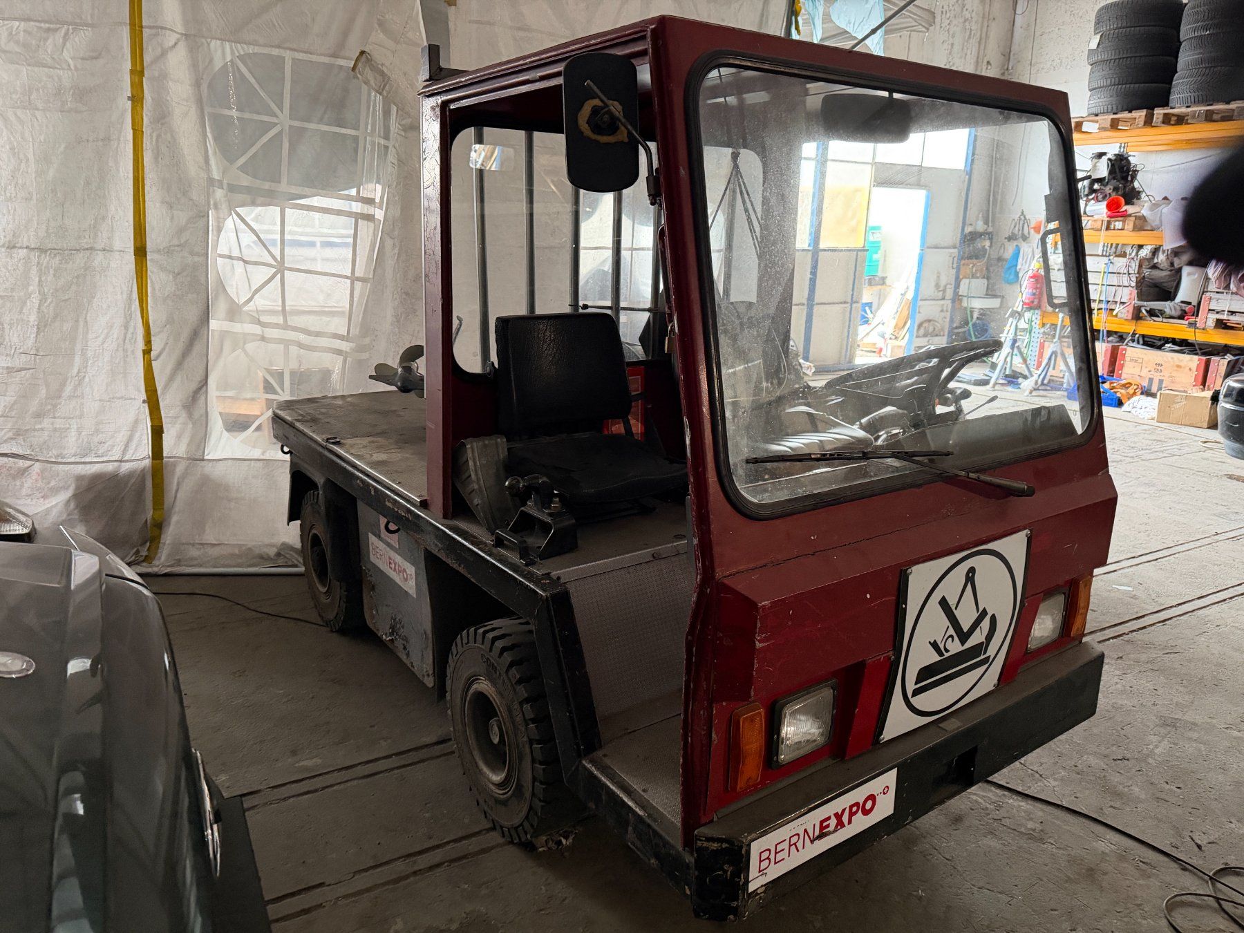 Véhicules utilitaires: ALK ELEKTRO ZUGFAHRZEUG – D'occasion à Avenches par BOOTTRANSPORTE 2