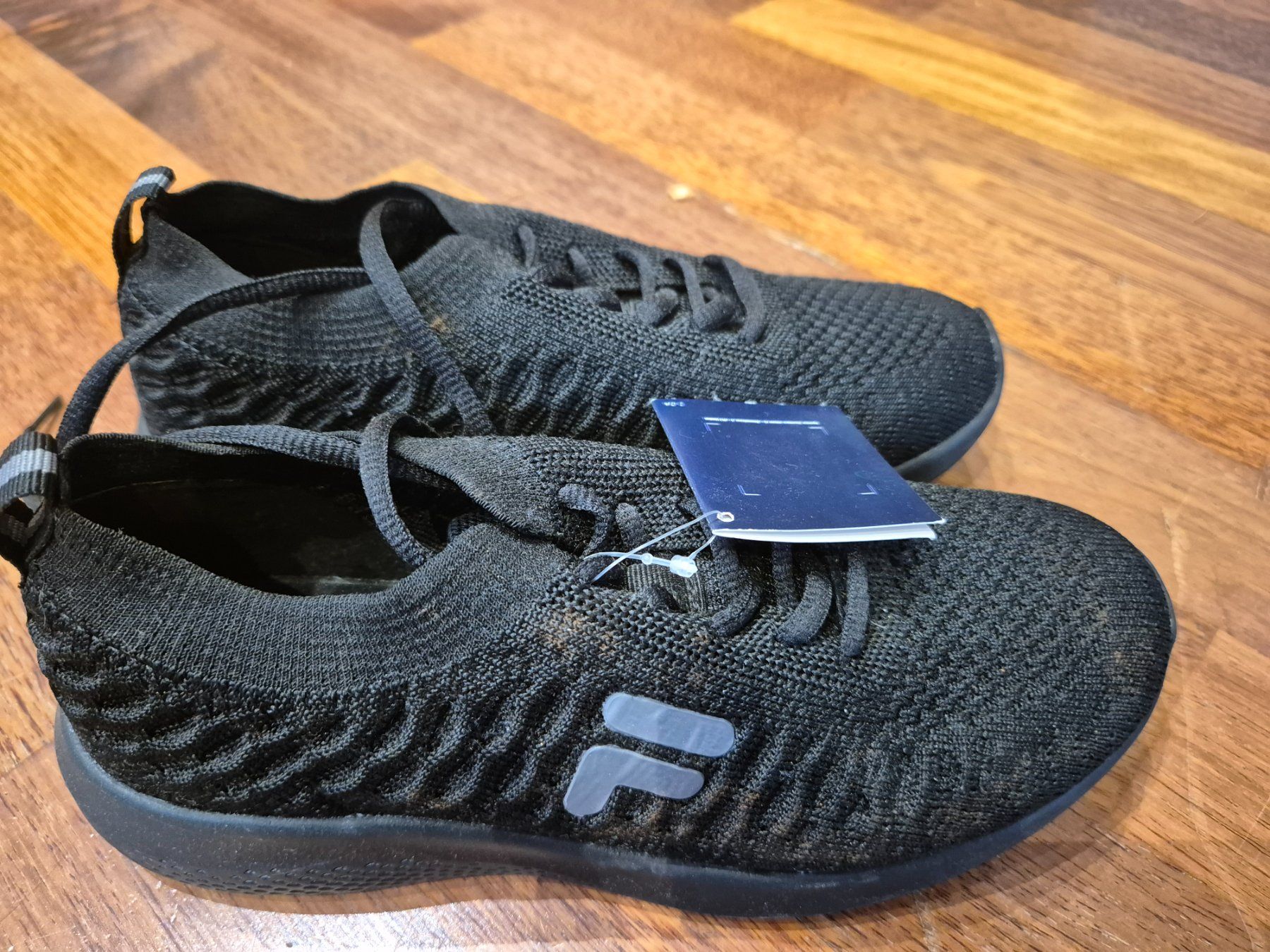 Fila Scarpe per ragazzi: FILA SCHUHE GRÖSSE 36 – Nuovo (secondo la descrizione) da Adliswil venduto da Thomas