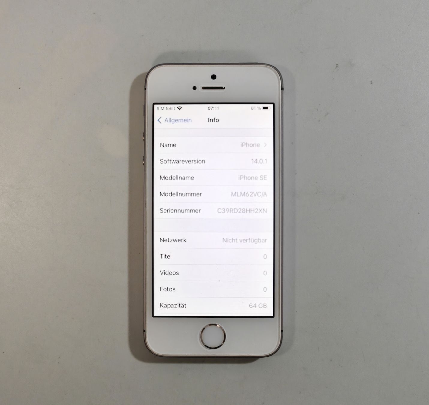 Apple Telefoni cellulari / Smartphones: iPhone SE 64GB – Usato da Ehrendingen venduto da Rocky985 1