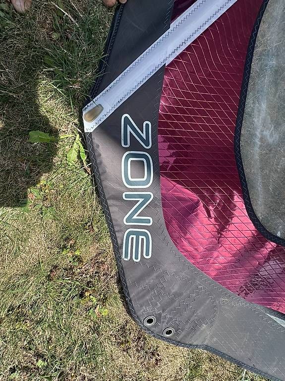 Surf: Neil Pryde ZONE 4.1 m2 Windsurfsegel – Usato da Märstetten venduto da Luca6807 2
