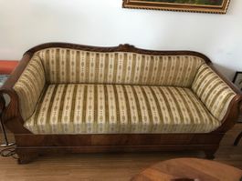 Exklusives Biedermeier - Empire - Sofa mit Verzierungen