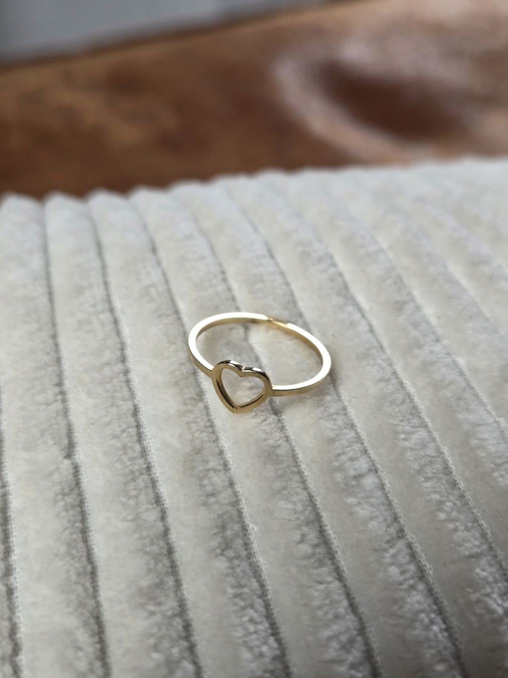 Anelli: Herz-Ring, goldfarbig, Gr. US 7 – Usato da Grosshöchstetten venduto da Dirue 1