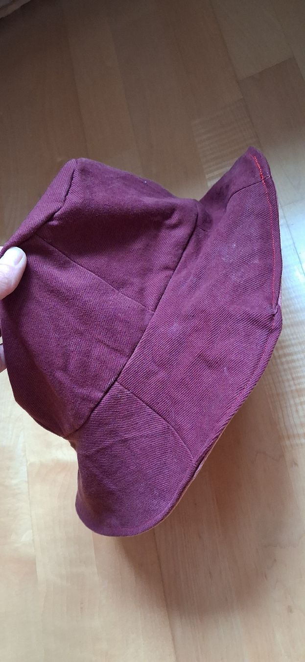 Copricapi, berretti & cappellini: Bucket Hat 58 – Usato da Zunzgen venduto da NiBe99