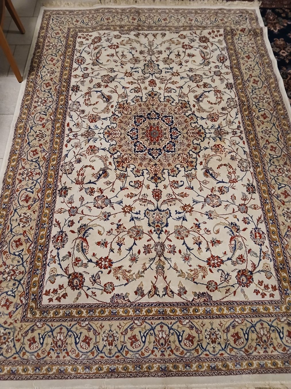 Tappeti: Wunderschöner Kashmir Teppich, 160x230 cm – Usato da Frasnacht venduto da ale_g288