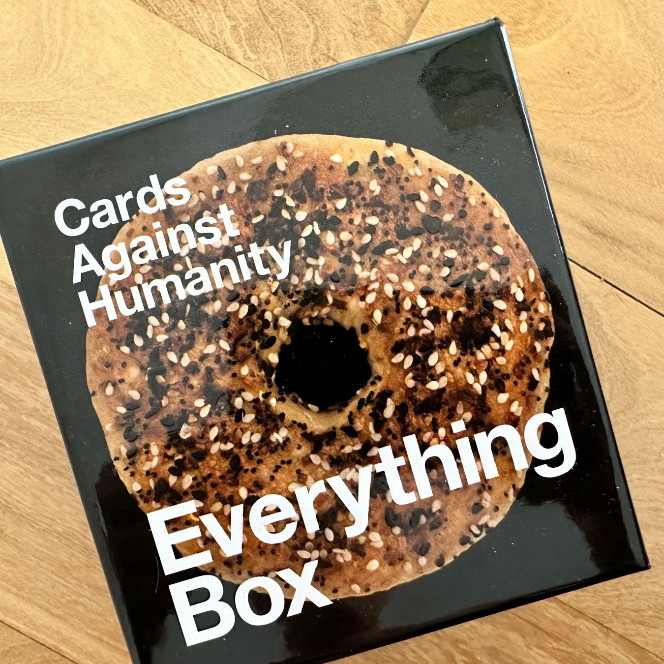 Spiele: Cards Against Humanity - Everything Box – Gebraucht aus Riva San Vitale von  2