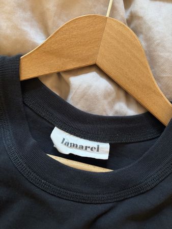 Lamarel T-Shirt Black Size XS/S