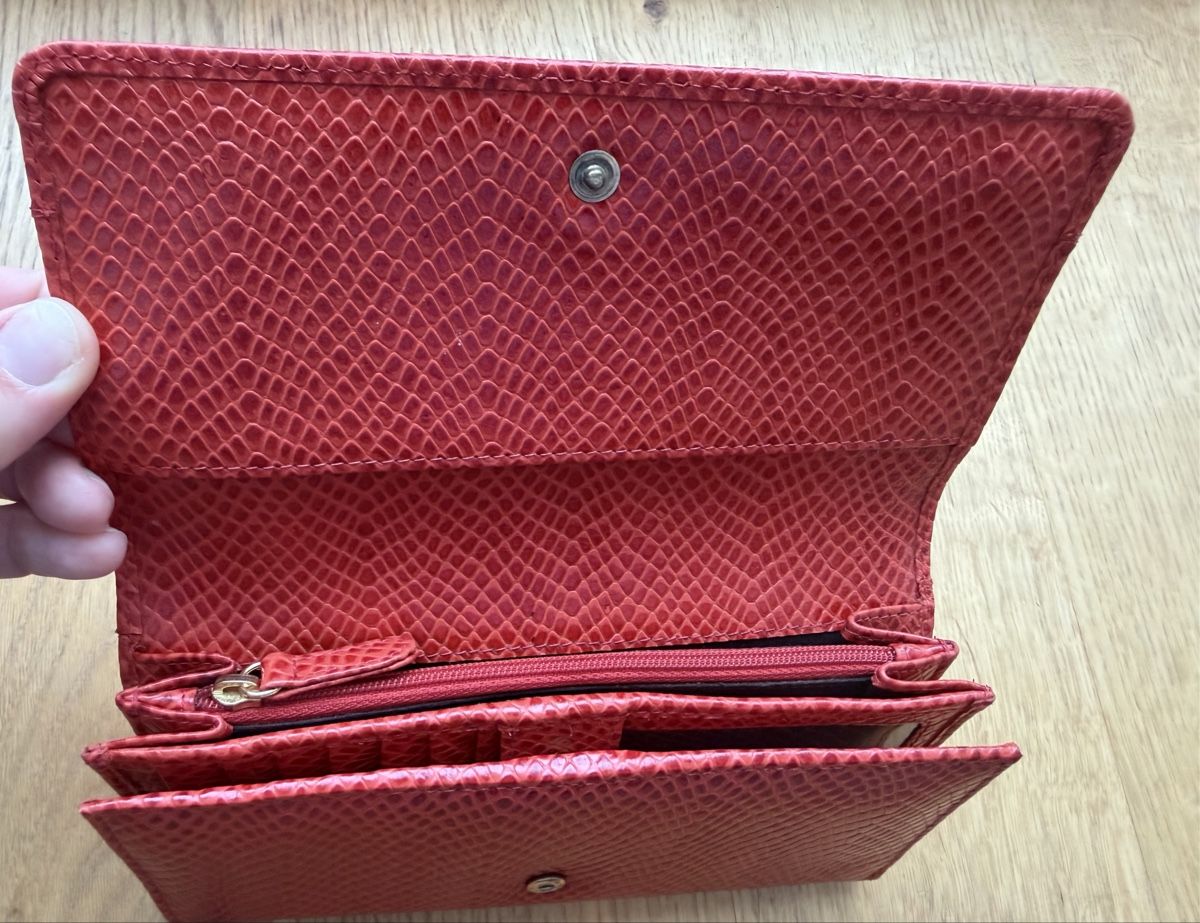 Portemonnaie: Red Jasper Conran snakeskin effect purse – Neu (gemäss Beschreibung) aus Maur von ric_rkt2 2