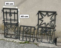 Grate per finestra, forma quadrata (motivi vari)