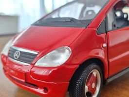 Mercedes Modell A 140 1:18